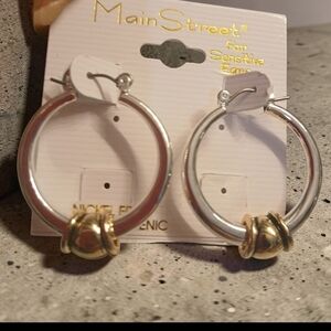 Main Street Hoop Earrings-Two-Tone Design -Silver Tone/Gold Tone-1.25"-New